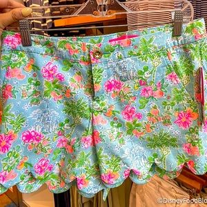 Disney parks collection x Lilly Pulitzer short